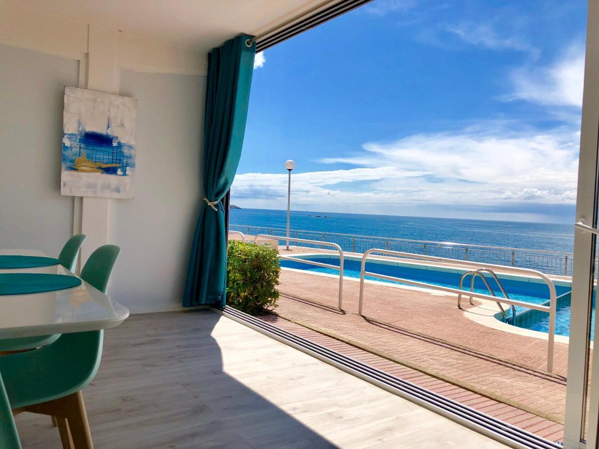 Magnifique Appartement En Front De Mer, Caneylles Roses Ngoại thất bức ảnh