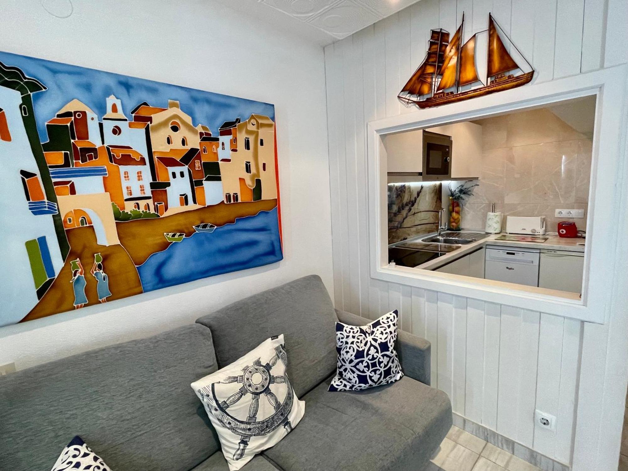 Magnifique Appartement En Front De Mer, Caneylles Roses Ngoại thất bức ảnh