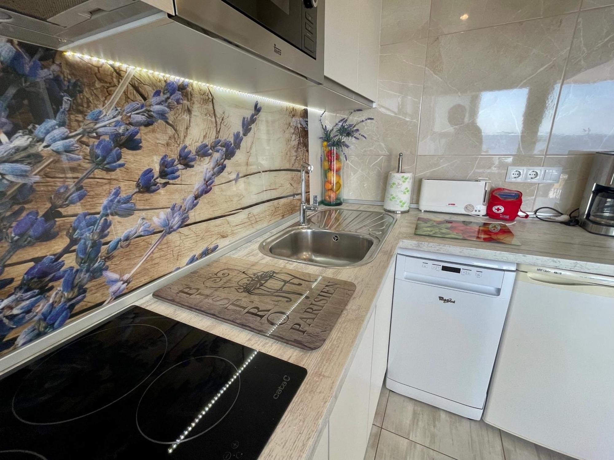 Magnifique Appartement En Front De Mer, Caneylles Roses Ngoại thất bức ảnh
